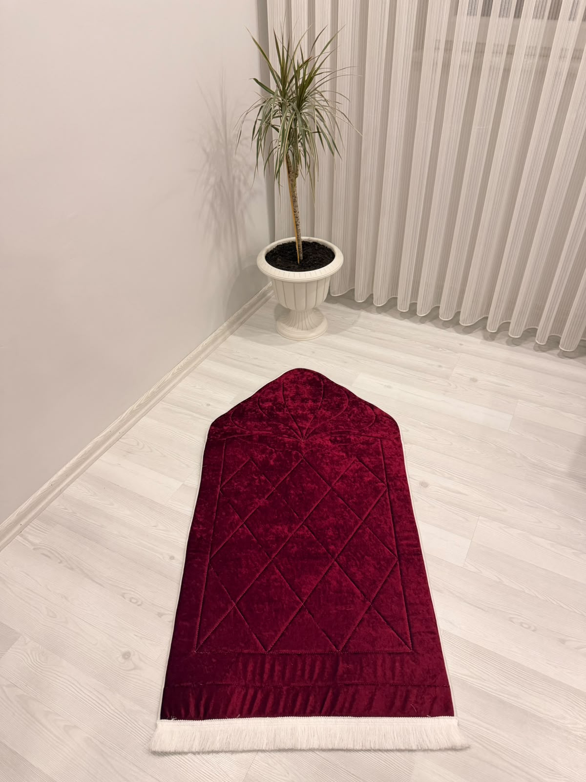 Ortopedik Kadife Seccade - Bordo